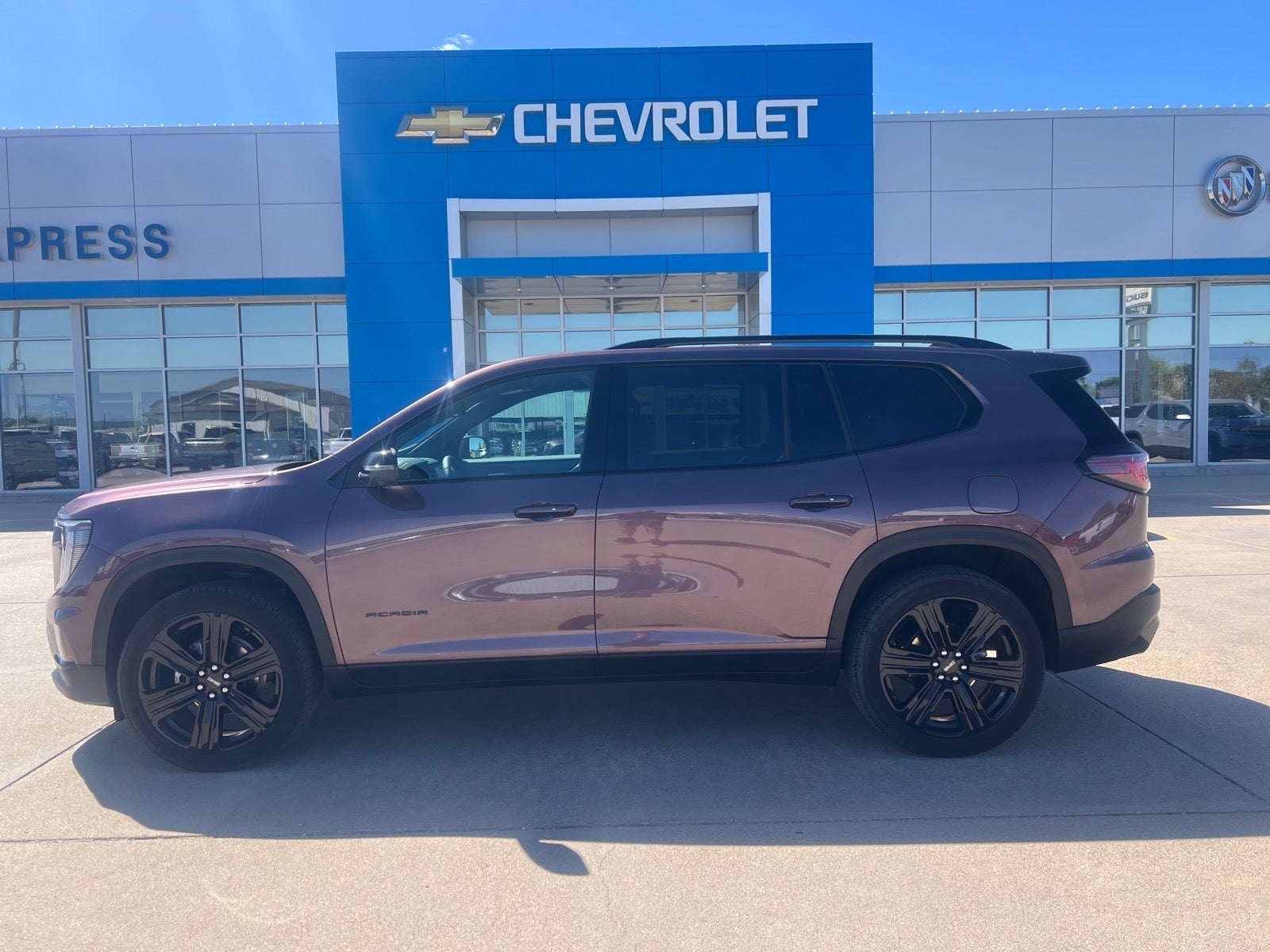 2025 GMC Acadia Elevation in Crystal Metallic — front three-quarter view