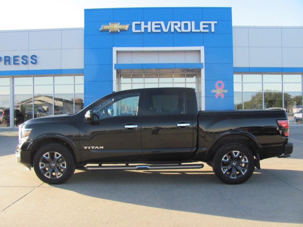 2021 Nissan Titan