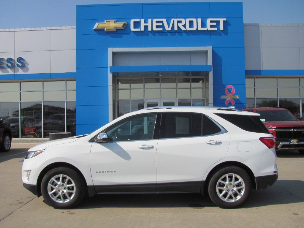2019 Chevrolet Equinox Premier in Summit White — front three-quarter view